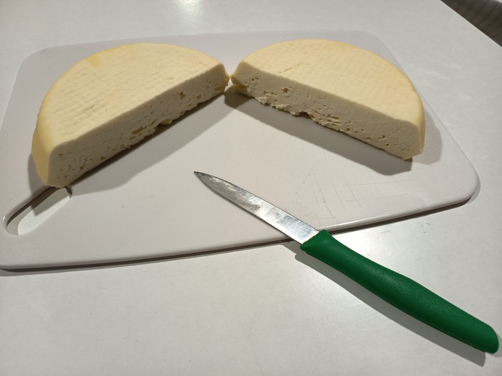 0f7cf94c 61d6 444d a990 b734c26e9aa8